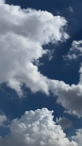 🌤🍂🫀<<<﮼غيوم‌اكتوبر                                          #skyyyy #october #clouds #foryoupage #سرسنك #غيوم_السماء_تصويري📸🌥💙عشقي_الغيوم☁️⛅ #sersink #duhok_zaxo_amedi_semel_akre #پايز🍂🍁 #payiz #fyp #photography #autumn #viralvideo #🤍☁️ 