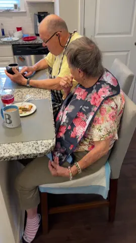 Is dad a cute-e-pie? #ENDALZ #alzheimer #alzheimers #dementia #alzheimersawareness #alzheimersdisease #caregiver #alzheimerscare #alzheimerscaregiver  #cuteepie 