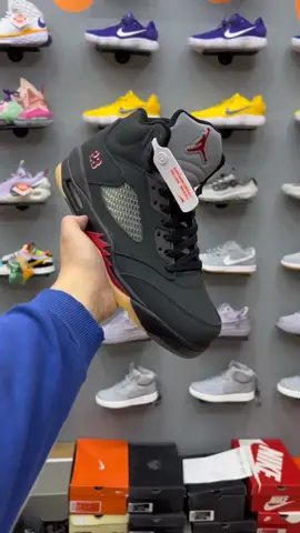 Air Jordan 5 Gore-Tex