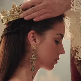 Royaltycore 👑 #royaltycore #royalty #royaledit #royaltyedit #perioddramaedit #perioddrama #thecrown #thewhiteprincess #thewhiteprincessedit #royaltyaesthetic #royalaesthetics #marystuartedit #reign #reignedit #thewhitequeenedit 