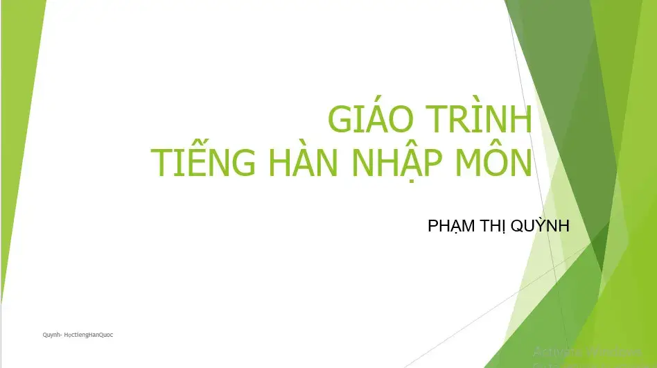 Phần 1: Bảng chữ cái và cách đọc Patchim. Bài học đầu tiên dành cho những bạn mới bắt đầu học tiếng Hàn:  Để học tiếng Hàn bài bản, bạn hãy bắt đầu ngay với bảng chữ cái,hiểu được nguồn gốc, cấu tạo, và quy tắc phát âm để giúp bạn đọc thành thạo tiếng Hàn. Ở slide sau mk sẽ up thêm quy tắc phát âm để các bạn có thể phát âm được tốt nhất.!  Nếu thấy video này có thể giúp ích được cho bạn hãy nhấn follow để mk có động lực làm video nhé! Thank's 감사합니다. #họctienghanquoc #tienghanchonguoibatdau #bangchucaitienghan #cachdoctienghan  #cachdocpatchim  #quynhhoctienghanotiep40 