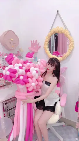 Ai cũng muốn đc khen đc ngắm nhìn #kimisayhi #viral #pink #xuhuongtiktok 