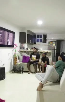 #prank #ghost #funny #laugh #funnymoments #video #troll #laugh #funnyvideos #trolls #makelaugh #funnynotfunny #prankvideo 