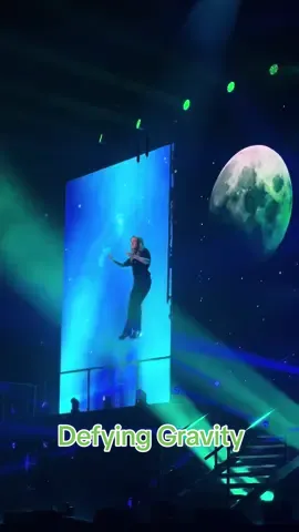 This song, this musical and WILLEMIJN 💚💚💚 the best elphaba!! #wicked #defyinggravity #wickedthemusical #chantalspyjamaparty #chantalspyjamaparty2023 #wickeddefyingravity #elphaba #willemijnverkaik #musical #thebest 