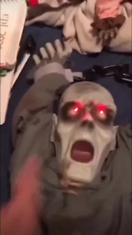 When You Start To See Halloween Stuff 🎃😂 #halloween #halloweenzombie #halloweendecor #zombiedecor #funnyhalloweenmoments 