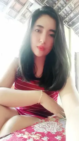 tante tante nihhh boss, senggol dong😜