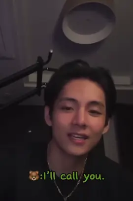 [08.10.2023]Taehyung reaction to see Namjoon comment on his  weverse live 🥺🥺 #taejoon #btsforever💜💜💜 #rm #v #🥰🥰🥰 #tiktok🇵🇭🇸🇬 