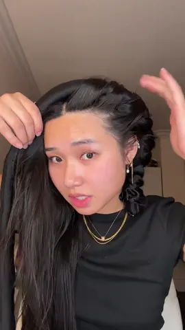 Replying to @Macarena (Taylor's Version) trying this again. pls pray for my hair 🤞🤞 #heatlesscurls #hair  