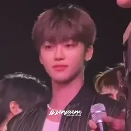 apasih😭 julid banget mukanya tapi gemes😭😭 #jaemin ; #nomin #jenjaem 