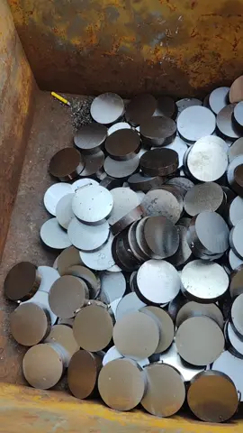 Recycling steel ♻️ #little #parts #steel 