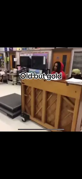 #dontletthisflop #viral #fyp #dancing #funny #vine #meme #oldbutgold #piano #throwback 