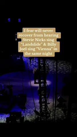 talk about all time fav emotional songs😭😭 double homicide fr!! but what an amazing show stevie and billy put on! #stevienicks #billyjoel #landslide #vienna #emotionaldamage #fyp #concertcheck #baltimore 