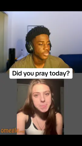 Was this traumatizing? 🤔 #turbulence #funny #twitch #twitchstreamer 
