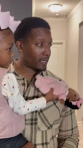 When Ernestine brings baby Ava home to Jae ! #kountrywaynecomedy #viraltiktok #kountrywayne #comedy #kountrywayneskits #foryou #tiktokcomedy #foryoupage #longervideos #fypシ #foryourpage 