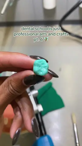 spoke to soon on the premolar. THIS is the hardest waxup ive done so far 😭 #dentalstudent #dentalschool #predental #dentalschoollife #studentsofdentistry #waxup 