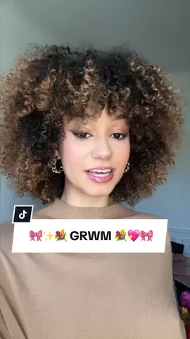 un petit GRWM glowy des familles @Typology Paris - let’s go, les produits sont souvent victimes de leur succès 🥹 #grmw #makeup 