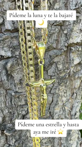 Cristo Necklace with Chain now available to order from tik tok shop #order #shop #cross #necklace #pidemelaluna #pidemelaluna🌙 #order #fyp #jewelry #paratii #amor #cristo #crucifix 
