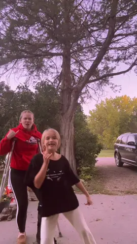 How to entertain your only child while having a broken foot #fyp #momlife 