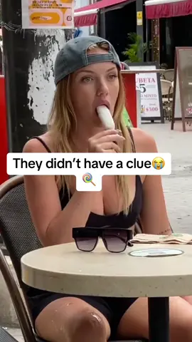 Licking lolipop prank😂🍭 #lolipop #prank #america #beautiful #girl #trick #stunned #awkward #moment #suck #fyp #foryou #funny #funnyvideos #acting #surprise 