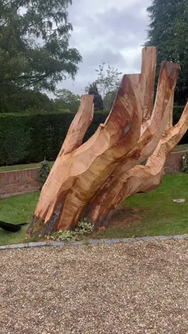 Tree stump transformed into a WOODLAND WONDERLAND!  #woodworking #michaeljonescs #woodland #animallover #woodart #woodartist #chainsaw #chainsawcarving #chainsawcarvingartist #woodlandanimals