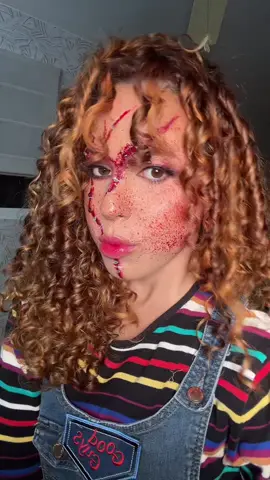 yassified chucky 🧸🩸🔪 #makeup #chuckydoll #makeupartist #halloweenmakeup 