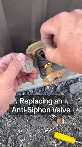 Replacing an Anti-Siphon Valve on a Woodford Model 17 Outside Hydrant #build #howto #construction #DIY #contractor