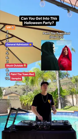 Who’s hanging with me in the VIP section? 🎃 #halloween #tiktokhalloween #halloween2023 