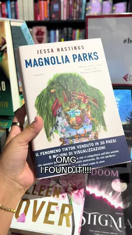 search for the Italian Magnolia Parks with me! 🇮🇹🫶🏼  #italianmagnoliaparks #magnoliaparksitalian #magnoliaparks #magnoliaparksuniverse #magnoliaparksseries #daisyhaites #naplesitaly #italy #italyvlog #naplesvlog #italybookshopping #bookshopping #bookvlog #bookshoppingvlog #books #book #BookTok #booktokfyp #italyshopping #shoppingvlog 