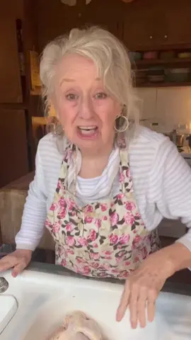 Boiling Chicken- Chicken Bone marrow-tender and good for you. #CookingwithBrendaGantt #brendagantt #brendaganttbiscuits