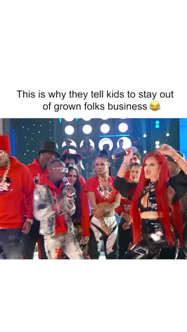 He gassed her up just to hit her with a mic drop 😭 🎤 #WildNOut #cortezmacklin #justinavalentine #roasts #freestyle