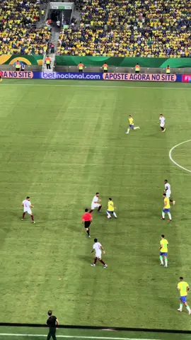 SÓ ASSIM PRA PARAR O NEYMAR! 🇧🇷 #tiktokesportes #canalwamo #seleçãobrasileira #neymar 