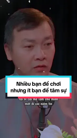 “Nhiều bạn để chơi, ít bạn để tâm sự.” Chúng ta có quá nhiều mối quan hệ, nhưng đến khi nhìn lại tri kỷ chẳng có là bao. Nhiều bạn trẻ không hiểu tại sao càng lớn lên lại càng cảm ít bạn hơn, càng trưởng thành hơn những mối quan hệ từng rất thân thiết lại ngày càng xa cách. #tamsuconggiao #Master2023byTikTok #lmphuongdinhtoai #côđơn 