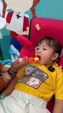 Hamidah cilik sakit !! #dokterdokteran #drama #shorts #dokterviral #mainananak #mainanviral #fyp 