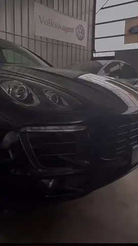 #pourtoi  #fyp  #porschemacan 