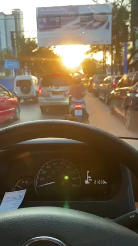 #lintassulawesi #brandafypシ #granmaxpickup #bugistiktok #fyp #fypdongggggggg #fypsounds #drivermuda #granmaxpickup #bugissidrap #drivermuda😎 #bukanpassobis #sunsetbeach 