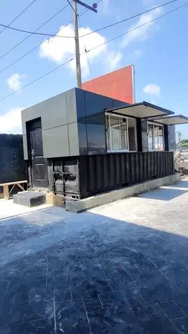 Building an outdoor kitchen out of a shipping container #outdoorkitchen #containerconversion #tinspaces #containercafe #containerbar 