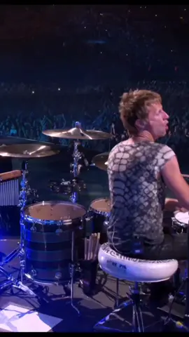 Resistance | Rome Olympic Stadium 2013 @Muse  #muse #mattbellamy #mattbellamymuse #dominichoward #domhoward #chriswolstenholme #musefan #museband #romeolympicstadium #the2ndlaw #muselive #muser #supermassiveblackhole #museconcert #willofthepeople #willofthepeopleworldtour #wotp #itswotpingtime #museresistance #resistance 