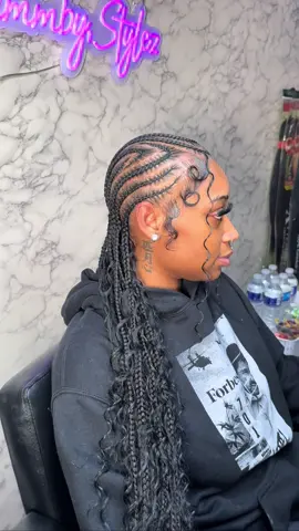Hello MF 🔥😍 #fulanibraids #bohofeedins #bohobraids #feedins #aliciakeysbraids 