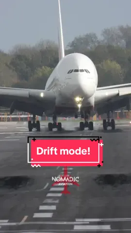 Emirates A380 Drift mode activated #emirates #emiratesa380 #aviation #nomadic_aviation 