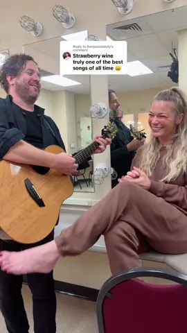 Replying to @Benjaminlately this challenge reminded me (and by the comments, a lot of you) how much i loved this song!! couldn’t resist grabbing greg for a little backstage jam before for the show yesterday…  (ignore shamus rushing us in the background 🙄😂) #strawberrywine #cover #backstage #thestorysofartour #countrymusic #90s #deanacarter #throwback 