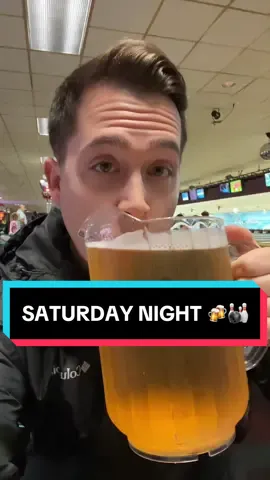 Lets bowl! @Cibs @Dan Halen  - - #bowl #bowling #fortheboys #fun #beer #barfood #fyp #foryoupage #sports 