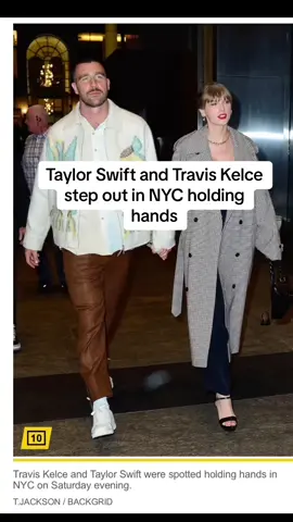Taylor Swift and Travis Kelce hold hands in NYC #greenscreen #taylorswift #traviskelce #taylorswifttraviskelce #taylorandtravis #taylorswifttok #travisandtaylor 