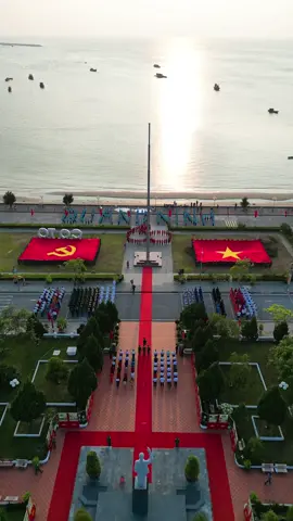 Lễ Thượng Cờ trên đảo Cô Tô, hướng tới kỷ niệm 60 năm thành lập tỉnh Quảng Ninh #hiencoto #daocoto #tiktoktravel #tour3daocoto #cotoisland #reviewcoto #ancungtiktok #mini3pro 