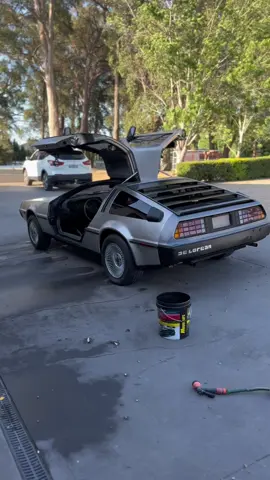 Ready for the dyno. #delorean #dmc12 #backtothefuture #sydney #80s #80saesthetic #sydneycars 