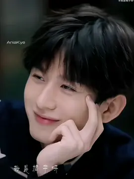 Đến khi nào anh lại đóng phim hiện đại đây 😅 #gionamhieulongtoi #thanhnghi #chengyi #southwindknows #cdrama #phimtrungquoc #trending #xuhuongtiktok #foryoupage #เฉิงอี้ #thànhnghị #chengyi成毅 