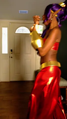 The views are always changing 😂 #cosplay #shantaehalfgeniehero 