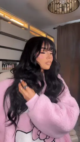 i love my job sm🥹 grwm for a spooky event with plouise👻🎃 #fyp #grwm #halloween #beauty 