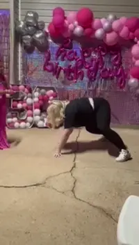 Thirty, flirty & twerking. 