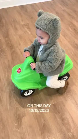 Peaceful Sunday home 🏡#charcuterieboard #charcuterie #sunday #sundayfunday #toddler #toddlercar #wine #winetiktok🍷 #winelover #MomsofTikTok #mom #momma #mumsoftiktok 