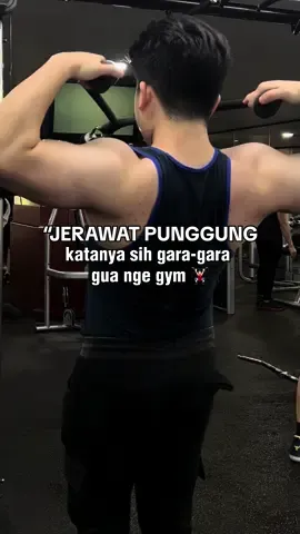 siapa yang disini punya jerawat punggung juga? 🙋‍♂️ #GymTok #backne #jerawat #jerawatpunggung #YOUBodefine #YOUSkincare #BackAcne #BodySerumViral 